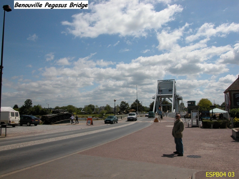 ESPB04 03 Benouville Pegasus Bridge.jpg