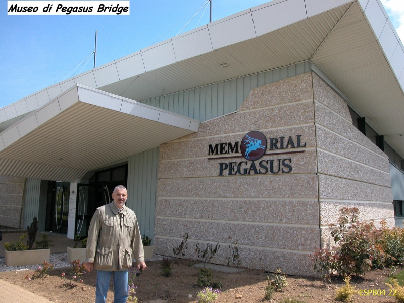 ESPB04 22 Memorial Museum di Pegasus Bridge.jpg