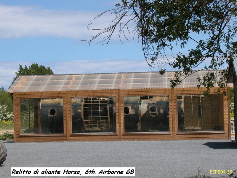 ESPB04 35 Relitto originale di aliante Horsa, 6th. Airborne GB.jpg