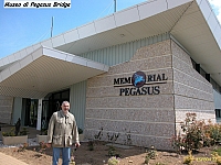 ESPB04 22 Memorial Museum di Pegasus Bridge.jpg