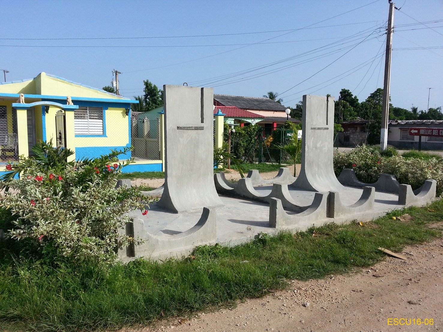  Monumenti ai Miliziani caduti alla periferia di Plpite.