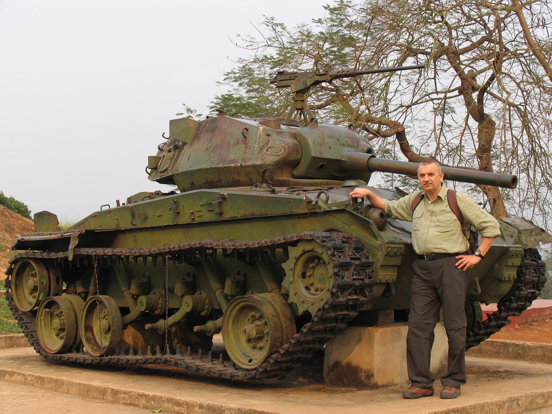 M24 Chaffe reso Monumento