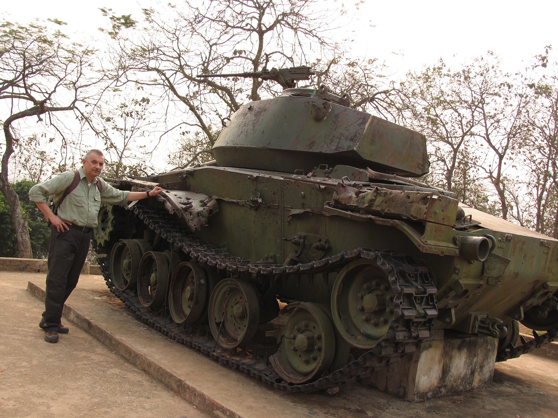 M24 Chaffe reso monumento