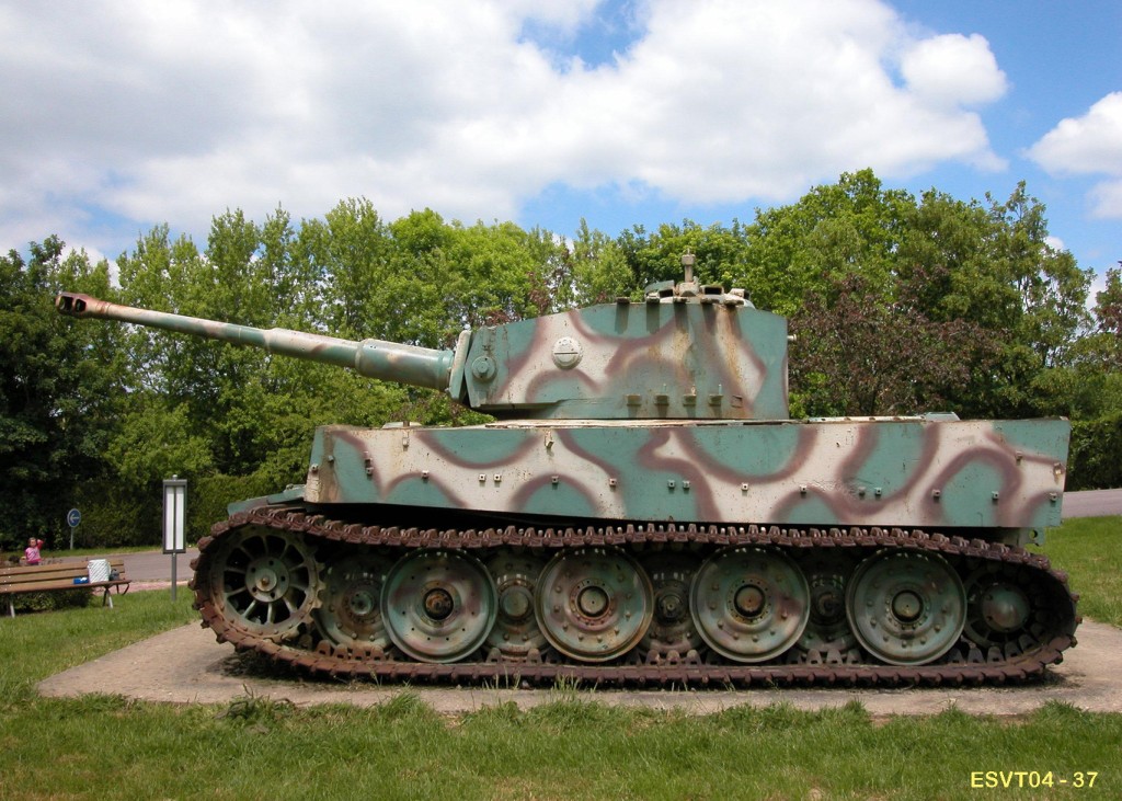 37).JPG