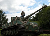 32).JPG