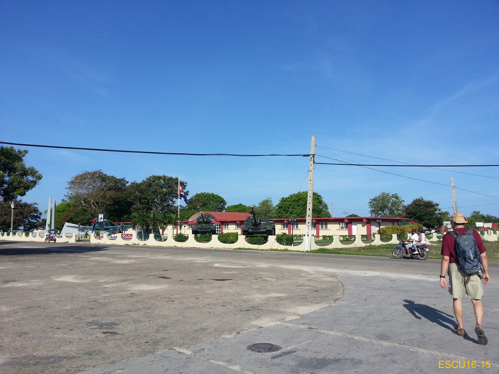 15 - Playa Girn. Stiamo arrivando al Museo Memoriale della Battaglia